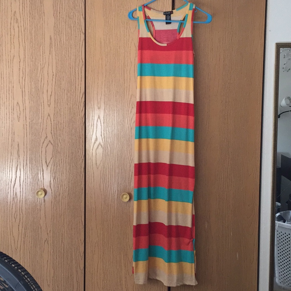 Love brand maxi dress size small
